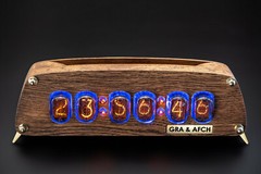 IN-12 Nixie Tubes Clock in Brushed Oak Case GRA&AFCH UPS FAST DELIVERY 3-5 days