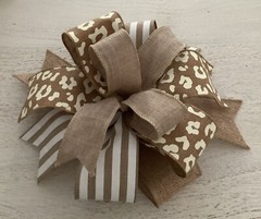 10″ Leopard Wreath Bow, Everyday Bow, Leopard Lantern Bow – Handmade