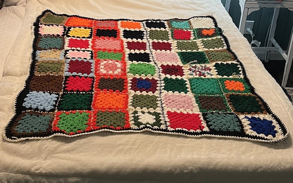 VTG Crochet Granny Square Black Multicolor Afghan Throw Blanket 49×43 Retro READ