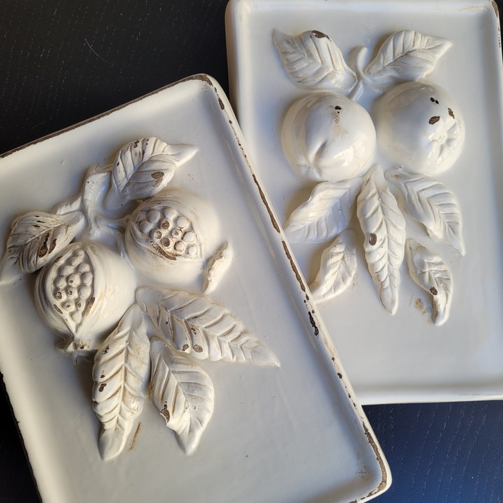 Set of 2 VIETRI ITALY Apples Pomegranate Fruit Rustic White Ceramic Wall Plaques