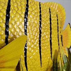 2 Metal Fish Sculptures Seagrass Base 15″ Yellow Tiger Stripe 14″ Red Angelfish