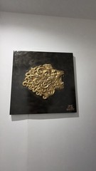 3D Effect Lion Head Metal Wall Plaque Decor, Black & Gold, Square