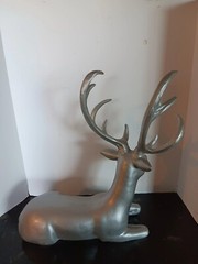 Modern Silver Resin Plastic Reindeer Deer Resting Figurine 15″ High, 12″ Long