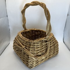 Vtg Wicker Basket Handle Storage Foraging Gathering Flowers Market Square Eggs