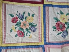 Handmade Quilt Patchwork Reversible Throw Lap Blanket 68”x48” Floral With Tote