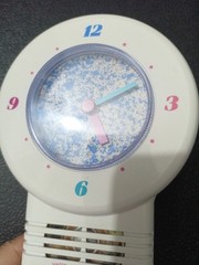 Vtg Y2K Water Resistant Clock AM/FM Radio Shower Clock No Working,Fast Shipping