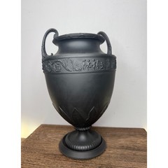 19th Century English Regency Wedgwood Black Basalt Urn