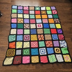 Granny Square Crochet Afghan Throw Black 79×51 Vintage Retro Rosanne Blanket