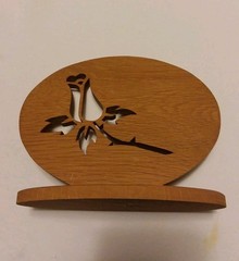 Wooden Clock On Stand w Carved Rose 6″ H x 6 3/4″ L x 3 1/2″ W Works Great