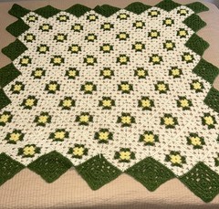 GRANNY Crochet Afghan Handmade White Green Yellow Flower Squares 55”x53”