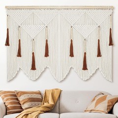 Versatile Macrame Wall Art – Customize with Elegant or Warm Tassels, 2×2 Inches