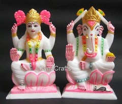 Handpainted Lord Ganersha Goddess Lakshmi Ji Figurine for Diwali Pooja 9 Inches