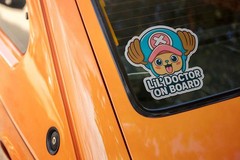 Chopper Lil’ Doctor On Board Decal – Cute One Piece Anime Car Vinyl Sticker