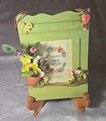 Pretty As A Picture Green 3.5X5″ 3D Plant Decorated Picture Frame