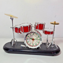 Quartz Collectable Drum Set Red Analog Alarm Clock Music Battery Powered