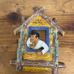 Wall Hanging Plaque Men Picking Out The Window Pottery Decorative Vintage Decor