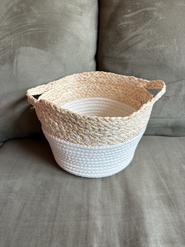 Rope Woven Basket Soft Storage Basket w/ Handles 11.8″ Home Décor Organization