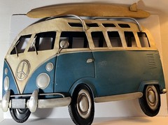 Retro 1974 Hippie Volkswagen Bus 3D Metal Hanging Wall Decoration-29-1/2″x 23″