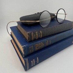 Victorian Wire Spectacles Antique Round Gold Tone Frame Leather Case