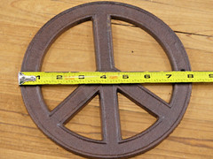 Cast Iron Hippie PEACE Sign Large Wall Plaque Wall Door Decor 8″ Piece Rustic