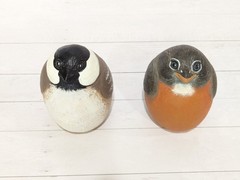Rolly Polly Robin Chickadee Bird Resin Statue Figure 3.5″ Hand Painted Heavy