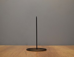 4″ high Metal Display Stand for Tribal Art and other Art objects – 6″ base