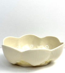 Belleek Irish Porcelain Shell & Yellow Coral 7th Mark 1980-1993 First Gold Mark