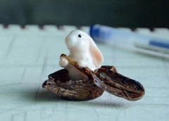 Bunny Rabbit In Boat Statue Fairy Garden Sculpture Tabletop Figurine Decor Gifts