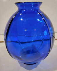 COBALT BLUE ROUND FLOWER VASE RAISED PLEATS 4.75 INCHES