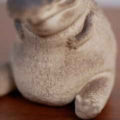Creative Small Tea Pet Collectible Crocodile Statue for Desktop Tea House Decor