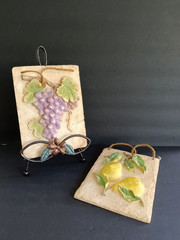 Kitchen Wall Plaques Tuscan Rustic 3D Pears Grapes 2 Textured Resin Jute Hangers