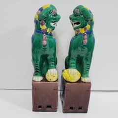 Pair Vintage Ceramic Foo Dog Lions Green Yellow Brown Glossy Glaze