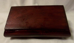 HANDCRAFTED VINTAGE SOLID WOOD KEEPSAKE BOX – Cherrywood Lacquer Finish
