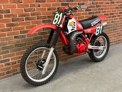 1981 HONDA CR250R Red Rocket POSTER | Motorcycle Dirt Bike Wall Art 36×24 Print