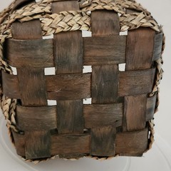 Vtg Splint Woven Hanging Peg Wall Pocket Boho Farmhouse Cottage Core Basket 7″