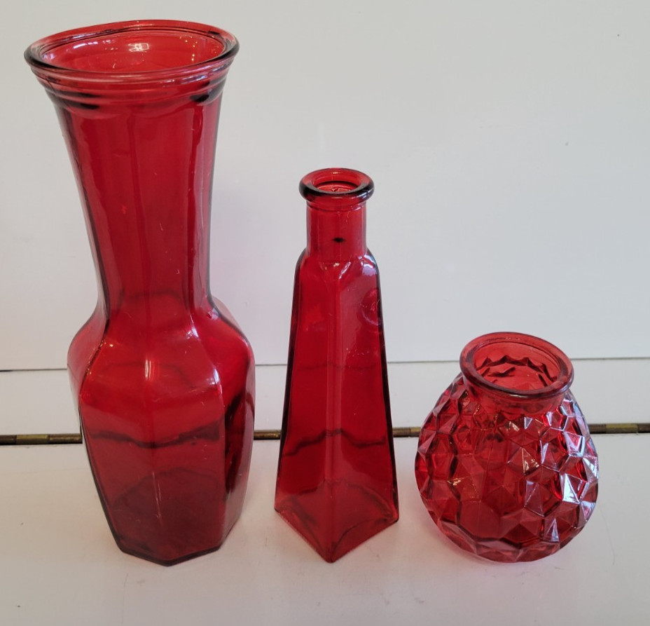 3 RUBY RED DECORATIVE BOTTLES ASYMMETRICAL CYLINDER AND DIAMOND POINT