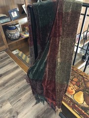 TEXTILLERY WEAVERS USA Blanket Fringe Green Burgandy Plaid Woven 40×80″ 1998