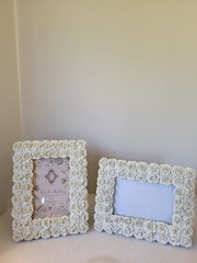 2 4×6″ Not So Shabby White Rose Photo Frames