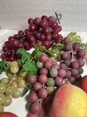 Lot Of 21 Pcs Faux Realistic Fruits, Mixed Materials