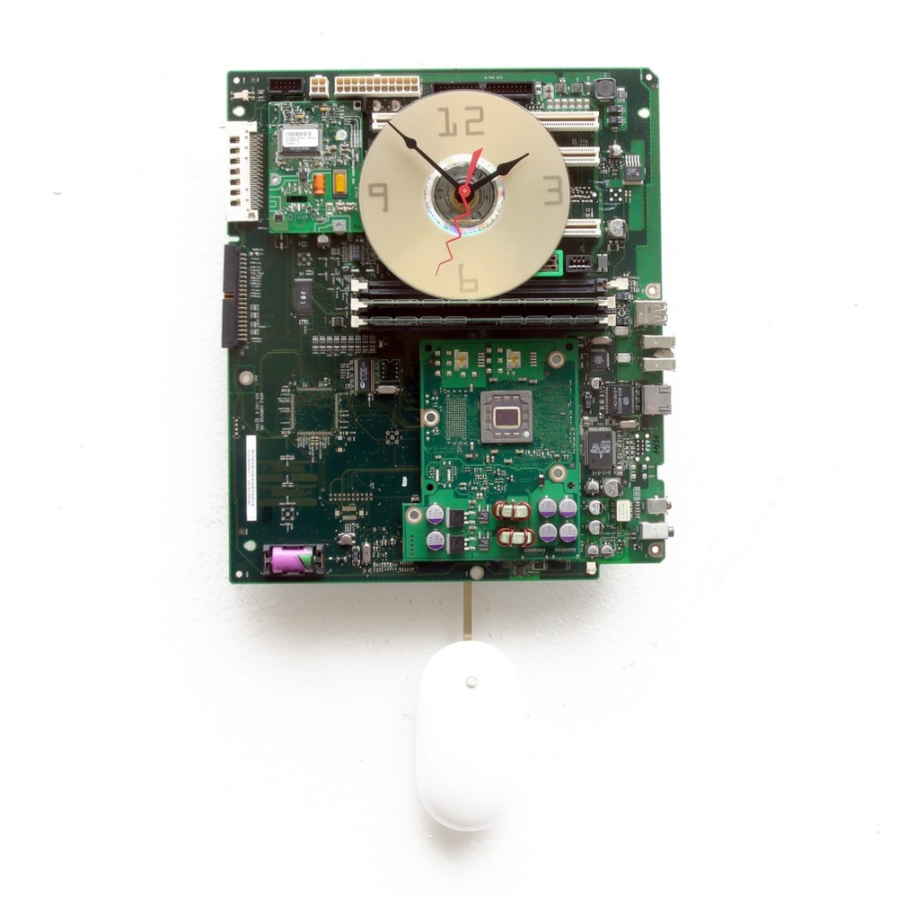 Recycled Apple MAC G4 Computer Motherboard Pendulum wall clock, mouse, PC, Time