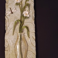 Resin 3D 9.5″x3.25″ Wall Art Hanging Plaque Dragonfly Flowers In Vase