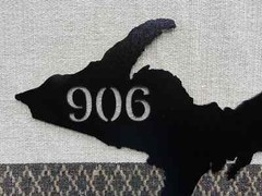 Upper Peninsula Michigan 906 Outline Plasma Cut Metal Wall Art 16″ W Black