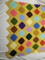 Vintage 1960s Granny Square 44″ x 52″ Crocheted Knitted Lap Baby Throw Blanket