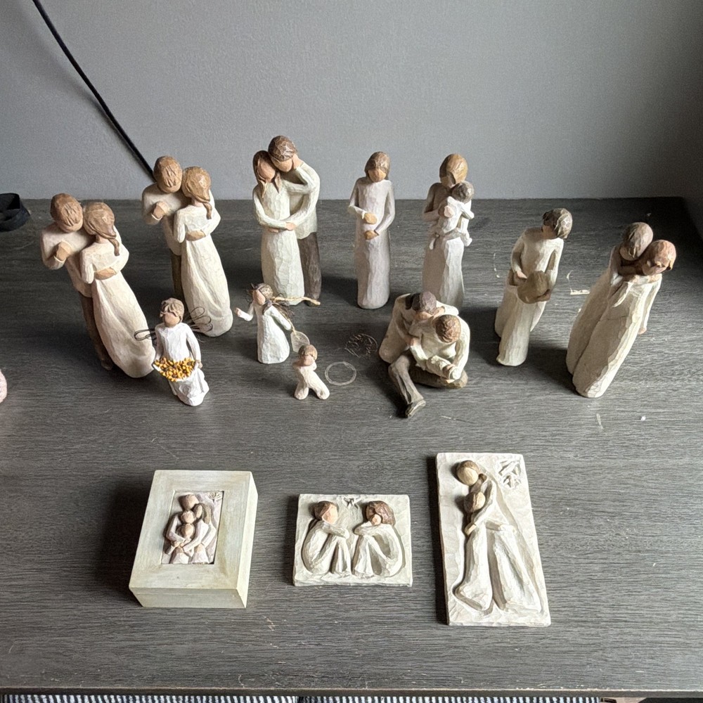Willow Tree Figurine Lot, Resin People/Family, Beige White Brown, Freestanding