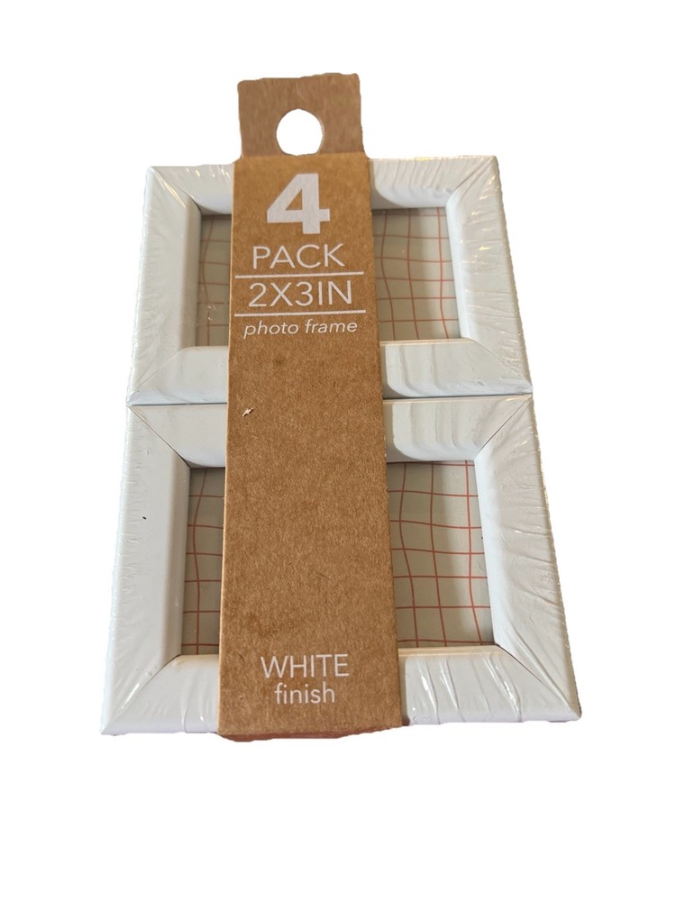 4 pack – 2×3″ inch Small Picture Frames – White