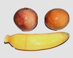 Vtg Alabaster Marble Stone Fruit Lot of 3 Apple, Peach & Banana Great Condition