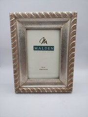 Malden 4×6-in Solid Silver/Gold Wood Picture Frame