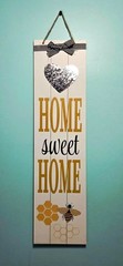 Home Sweet Home – Vertical 24″x6″ – Bumble Bee Sign Home Decoration