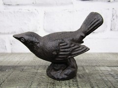 4 1/4″ x 3″ Small Rustic Brown Solid Cast Iron Tail Up Bird Figurine Paperweight