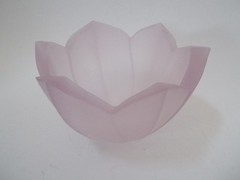 VTG LENOX Heavy Pink Purple Tulip Lotus Flower Frosted Glass Bowl